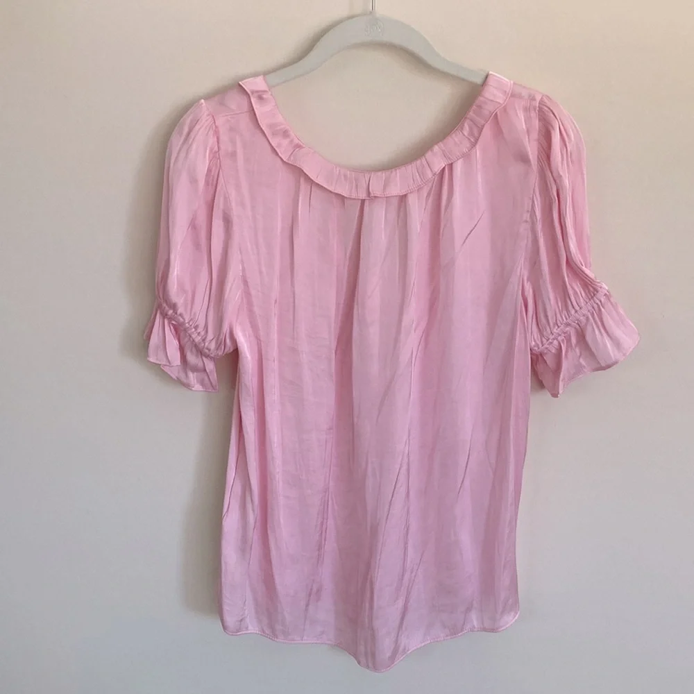 J.Crew Ruffle Featherweight Satin Scoopneck Blouse Top Sz S - Picture 3 of 6